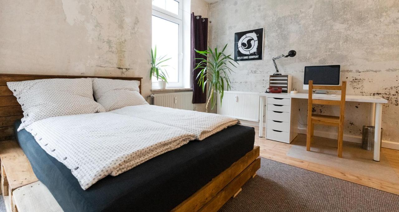 230 M2 Loft Mit Eigenem Wintergarten Mit Tischtennis & Dart, Kostenloser Parkplatz Erfurt Exterior foto